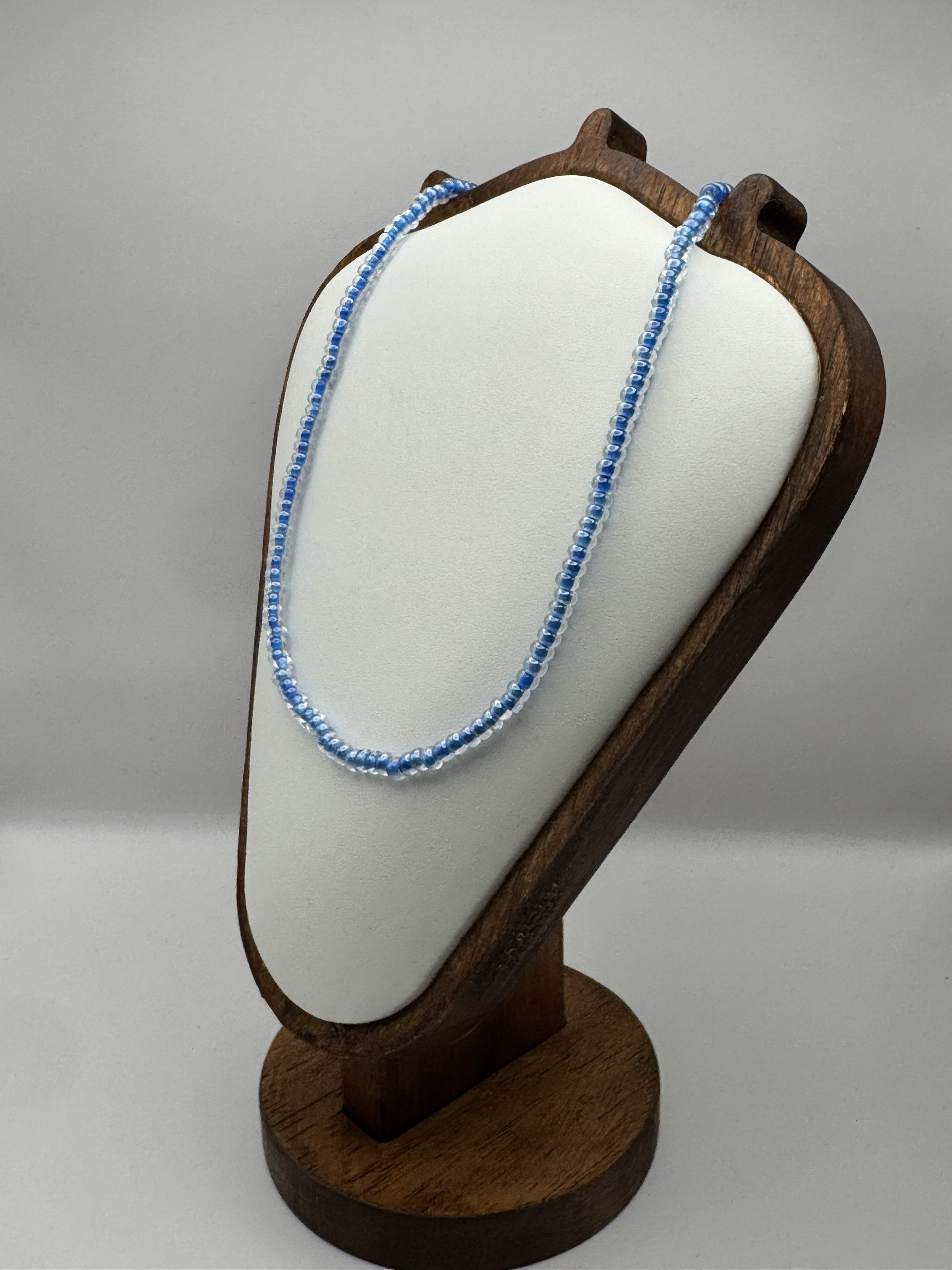 Clear Crystal Necklace (Blue)